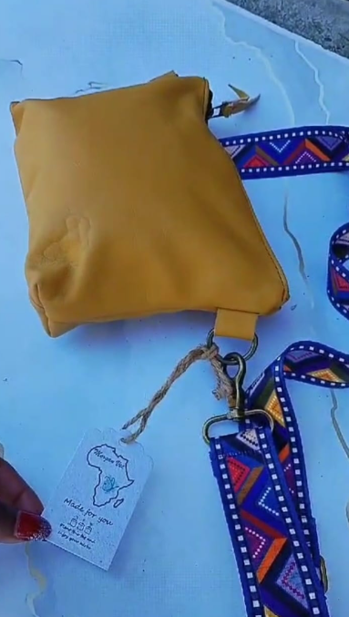 Crossbody bag