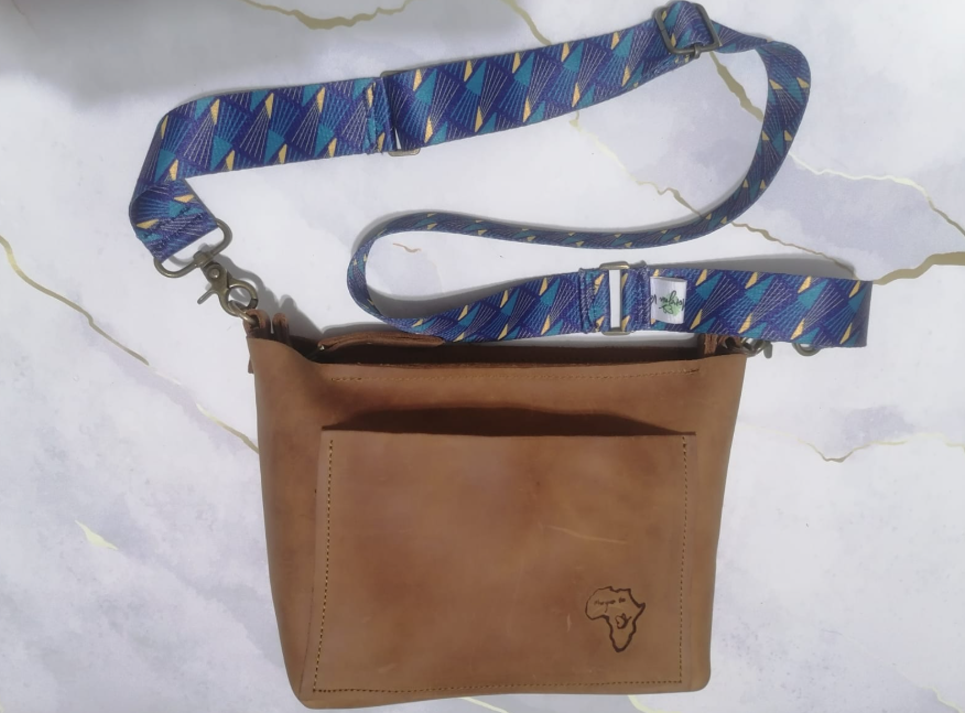 Charlene F/G leather crossbody