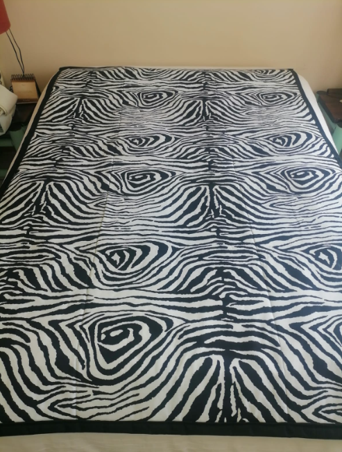 Senzi picnic blanket